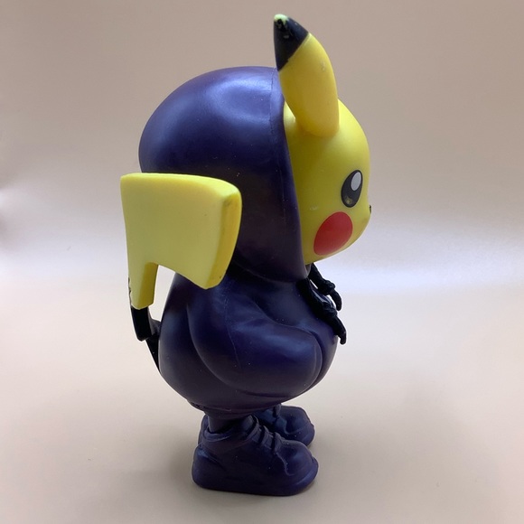 Adidas Pikachu figure - Picture 3 of 5